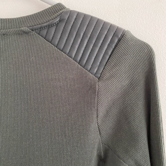 Ribbed Zara Shirt with Shoulder Detail - Picture 4 of 9